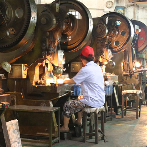 翔宇粉末冶金整形車間 翔宇粉末冶金整形車間